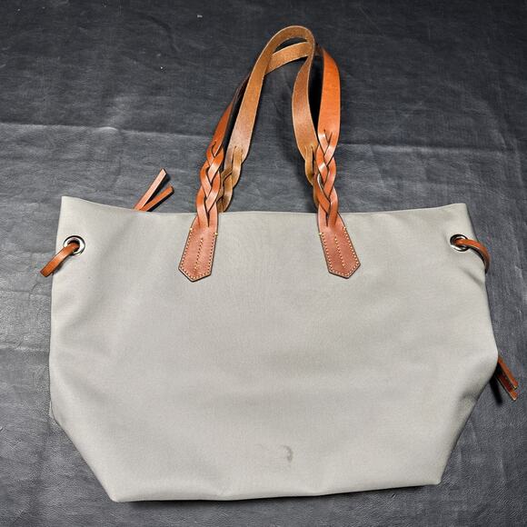 Dooney & Bourke Shopper Tote Nylon & Leather Grey Large Getaway Bag - Picture 6 of 15